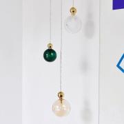 EBB & FLOW Uva L Hengende ball gull klar mini sjekk