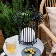 Dyberg Larsen LED-batteridrevet bordlampe Basket, svart, metall