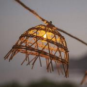 Newgarden LED-solcellelyslenke Alma, trefarget, PVC, IP44