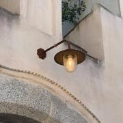 Provence utendørs vegglampe i rustbrun