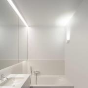 WEVER & DUCRÉ utendørs LED-vegglampe Train 2.0 opp/ned hvit 930