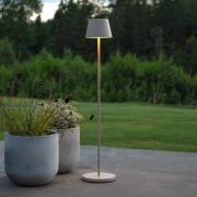 LED-akku-gulvlampe Pomezia, sandfarget, 124 cm, IP54, USB