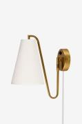 Globen LightingVegglampe Lou Hvit bouclé/bronseMessingVegglamperFra Ho...