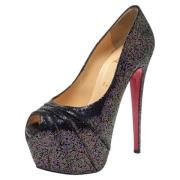 Pre-owned Svart stoff Christian Louboutin haeler