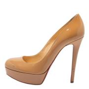 Pre-owned Beige skinn Christian Louboutin haeler