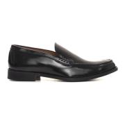 Leather loafer