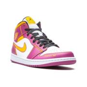 Air Jordan 1 Mid Dod Sneakers