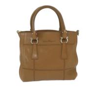 Pre-owned Leather handbags