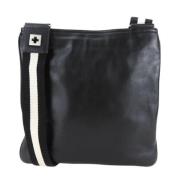 Pre-owned Leather shoulder-bags