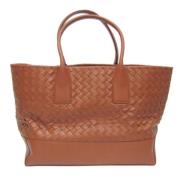 Pre-owned Leather totes