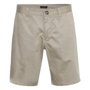 Pristu Chino Shorts