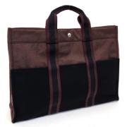 Pre-owned Fabric totes