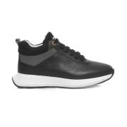 Svart Skinn Platform Sneakers Front Logo