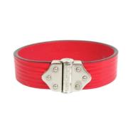 Pre-owned Leather bracelets