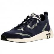 Moderne hvite skinn sneakers