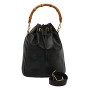 Pre-owned Leather handbags