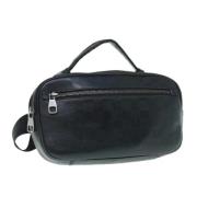 Pre-owned Leather shoulder-bags