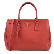 Pre-owned Leather prada-bags