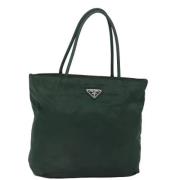 Pre-owned Nylon handbags