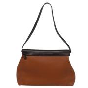 Pre-owned Leather shoulder-bags