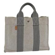 Pre-owned Canvas handbags