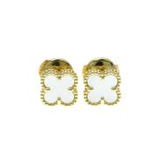 Pre-owned Yellow Gold earrings