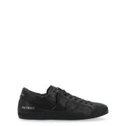 Lav Topp Sneakers Svart