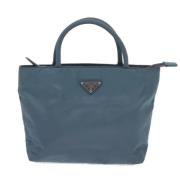 Pre-owned Fabric handbags