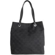 Pre-owned Canvas handbags