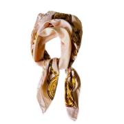 Pre-owned Silk scarves