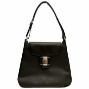 Pre-owned Leather shoulder-bags