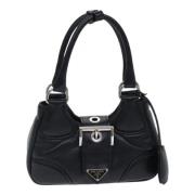 Pre-owned Leather handbags