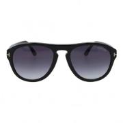 Pre-owned Fabric sunglasses