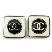 Pre-owned Metal chanel-jewelry