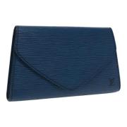 Pre-owned Leather clutches