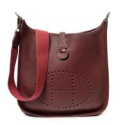 Pre-owned Leather shoulder-bags