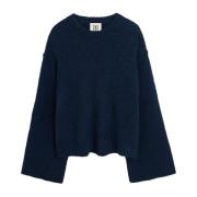 Round-neck Knitwear