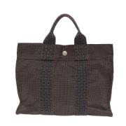 Pre-owned Canvas handbags