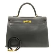 Pre-owned Leather handbags