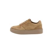 Lave Sneakers