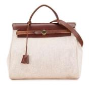 Pre-owned Canvas handbags