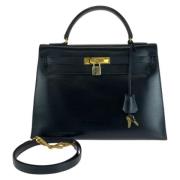 Pre-owned Leather handbags