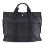 Pre-owned Canvas handbags