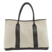 Pre-owned Canvas handbags