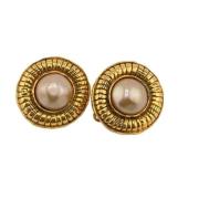 Pre-owned Yellow Gold earrings