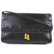 Pre-owned Leather shoulder-bags