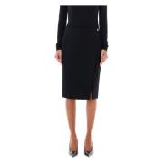 Chic Black Longuette Skirt