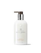 Graceful Apricot & Freesia Body Lotion Hudkrem Lotion Bodybutter Nude ...