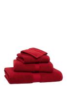 Avenue Bath Towel Home Textiles Bathroom Textiles Towels & Bath Towels...