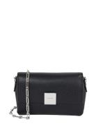 Ck Plaque Sm Crossbody W/Chain Bags Crossbody Bags Black Calvin Klein